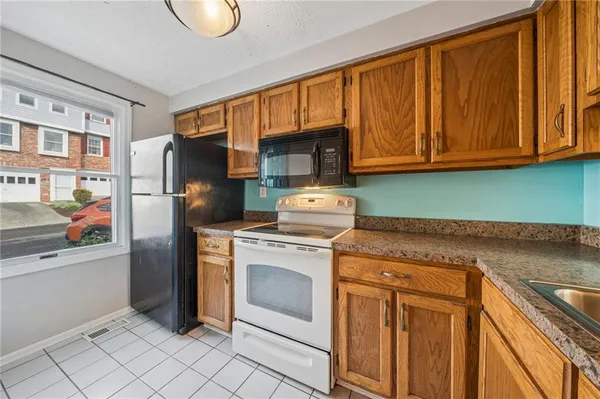 $185,000 | 1204 Timberidge Drive, Bethel Park, PA 15102