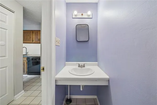 $185,000 | 1204 Timberidge Drive, Bethel Park, PA 15102