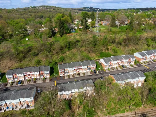 $185,000 | 1204 Timberidge Drive, Bethel Park, PA 15102