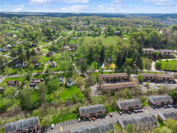 $185,000 | 1204 Timberidge Drive, Bethel Park, PA 15102