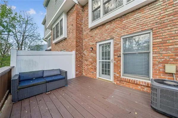 $185,000 | 1204 Timberidge Drive, Bethel Park, PA 15102