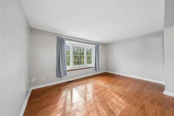 $185,000 | 1204 Timberidge Drive, Bethel Park, PA 15102