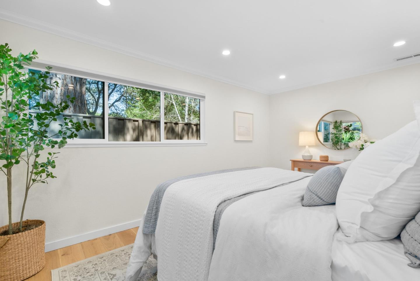 6101 Sheraton Place Aptos, CA 95003 - Photo 28 of 47 a bedroom with a bed and a window