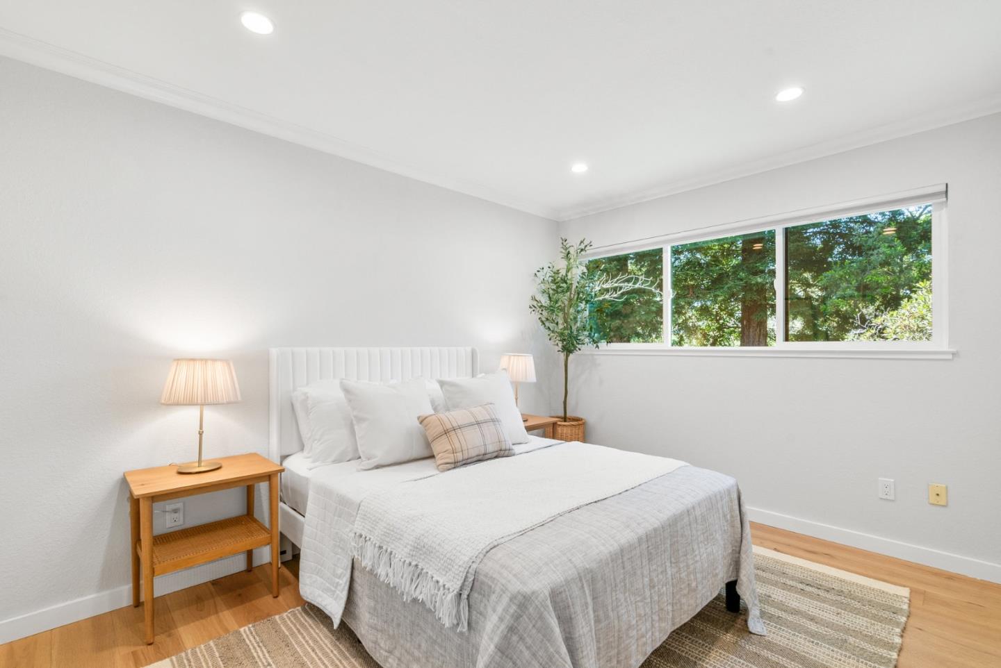 6101 Sheraton Place Aptos, CA 95003 - Photo 32 of 47 a bedroom with a bed and a night stand