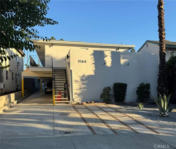 $3,975 | 1164 Raymond Avenue, Unit 2, Glendale, CA 91201