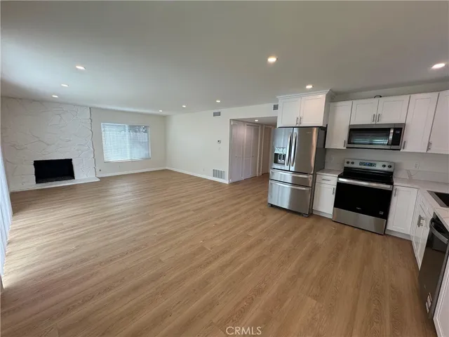 $3,975 | 1164 Raymond Avenue, Unit 2, Glendale, CA 91201