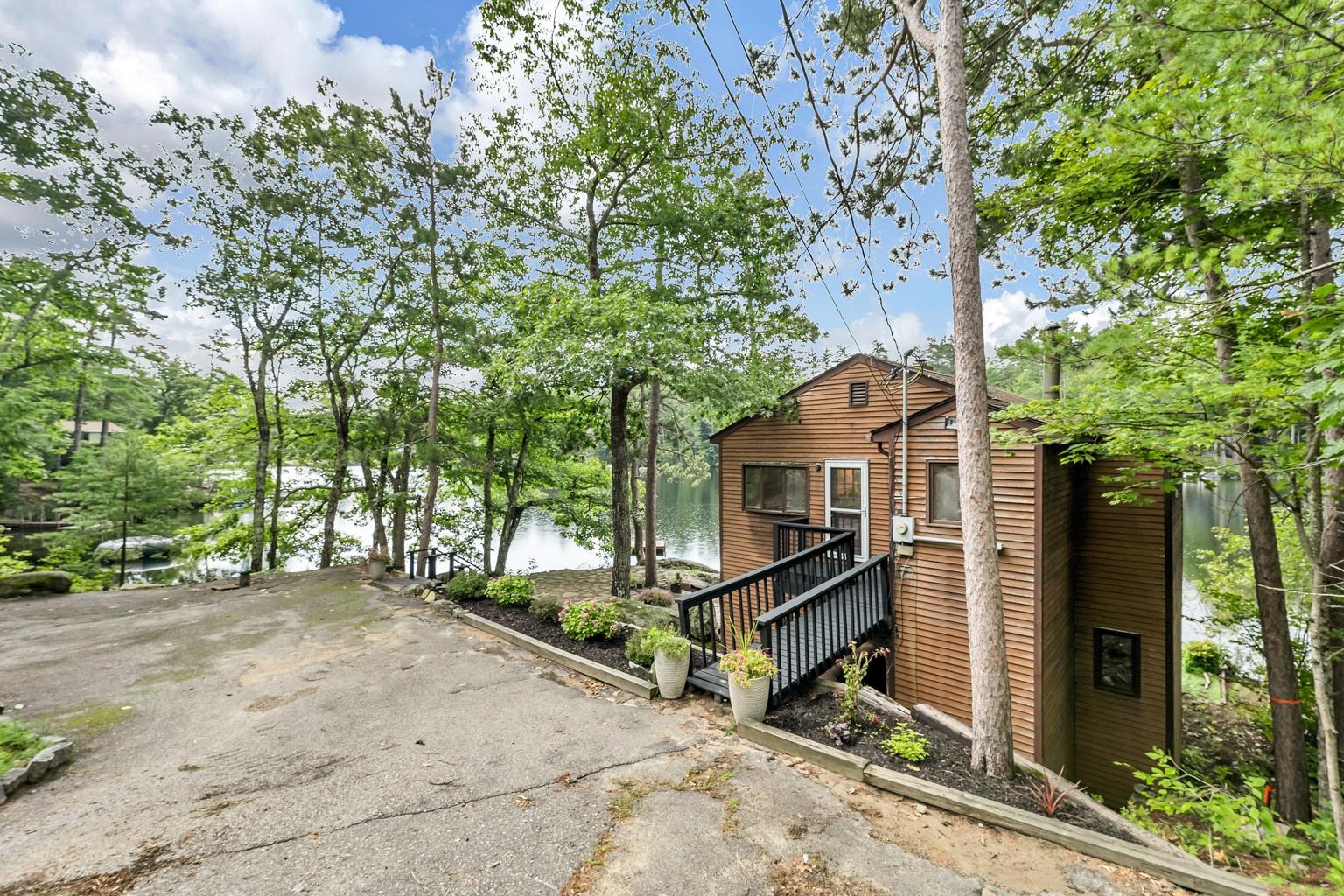 122 Toltec Point Road Moultonborough, NH 03254 - Photo 36 of 44