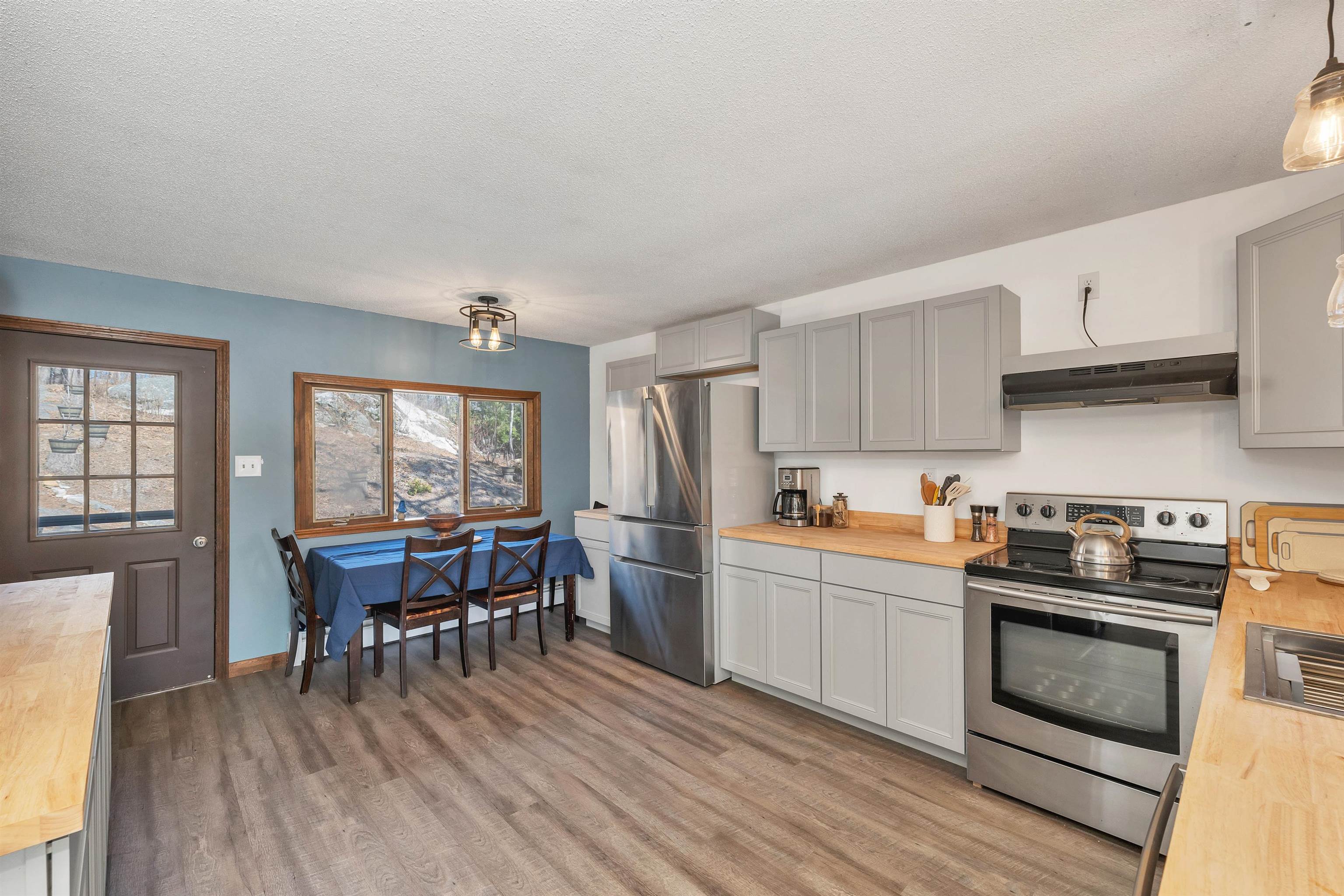 122 Toltec Point Road Moultonborough, NH 03254 - Photo 8 of 44