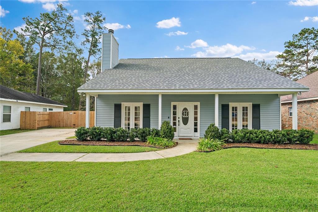 74 Trace Loop Mandeville, LA 70448 - Photo 1 of 17 Gallery Image 1