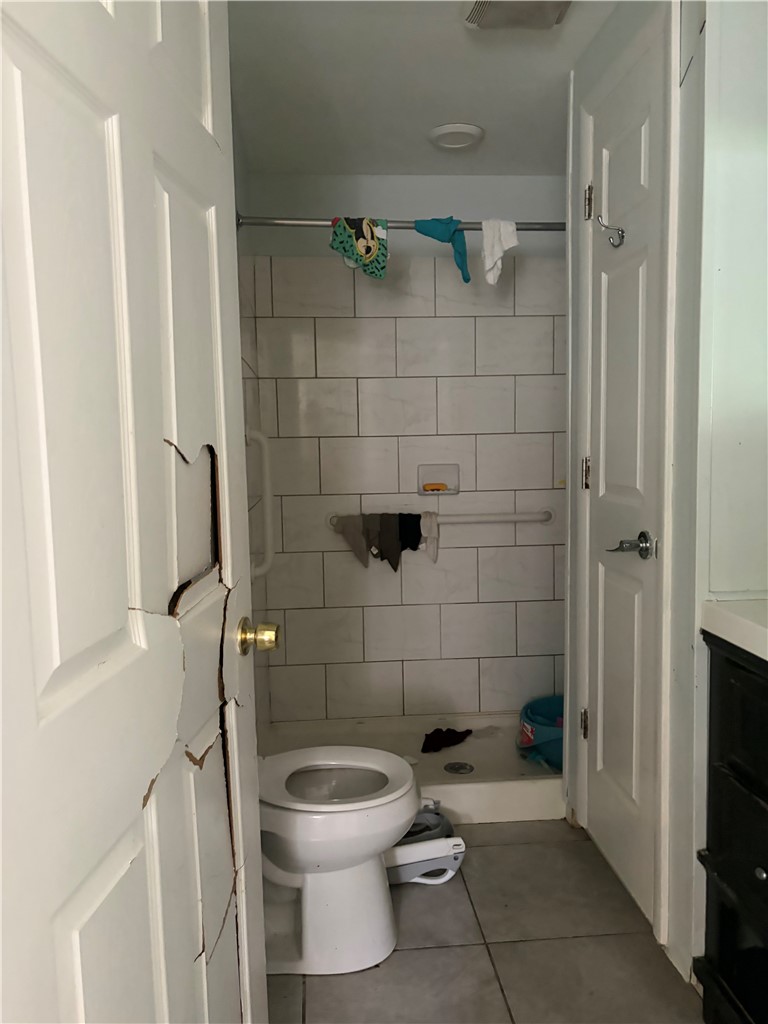25 Lorimer Street Rochester, NY 14608 - Photo 6 of 7 Door will be repaired