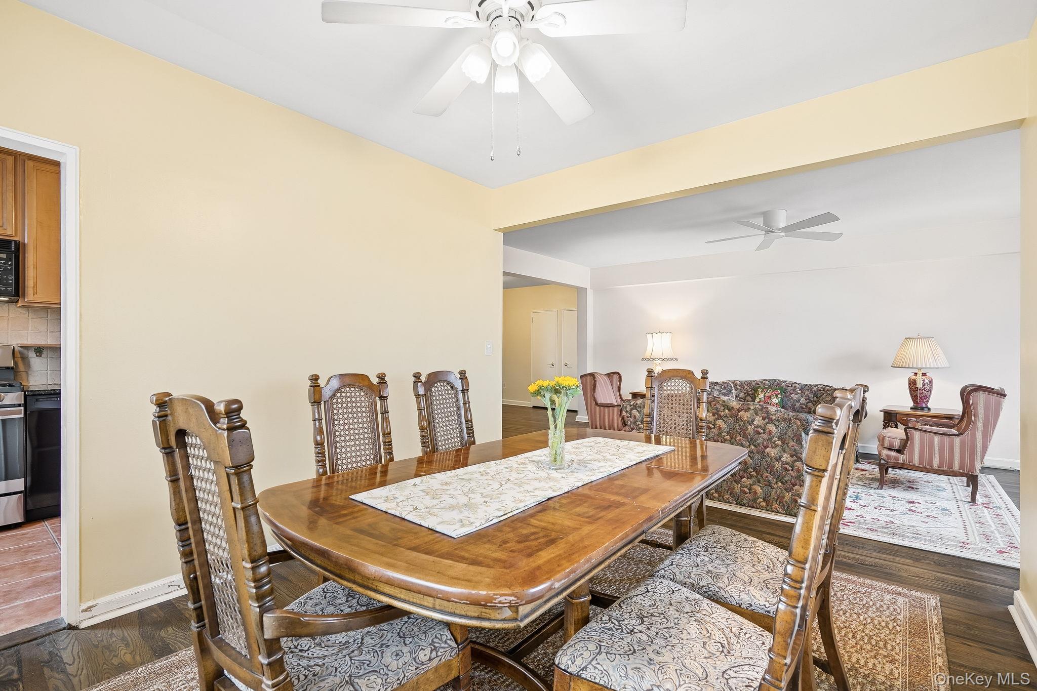 2 Overlook Road, Unit 3C3 White Plains, NY 10605 - Photo 15 of 36 a outdoor dining space with furniture and outdoor view