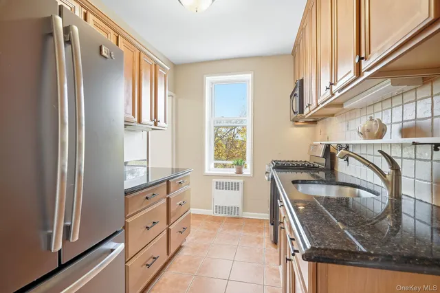 $399,000 | 2 Overlook Road, Unit 3C3, White Plains, NY 10605