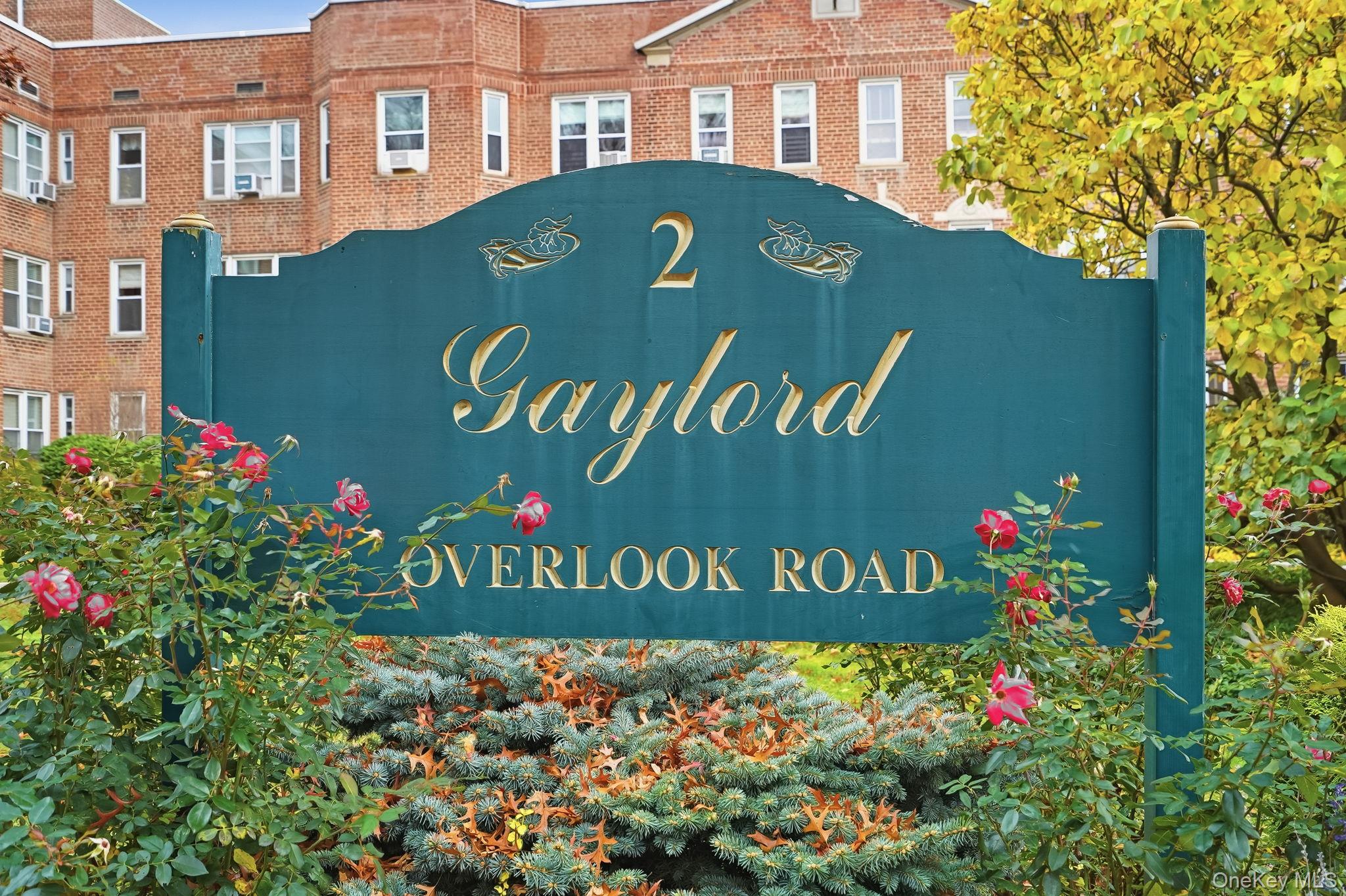 2 Overlook Road, Unit 3C3 White Plains, NY 10605 - Photo 35 of 36 a front view of a building