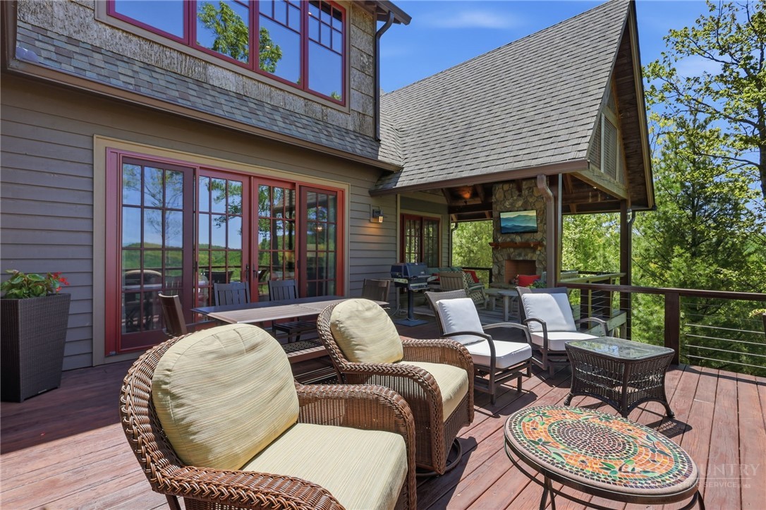 186 Sunset Ridge Drive Boone, NC 28607 - Photo 6 of 50