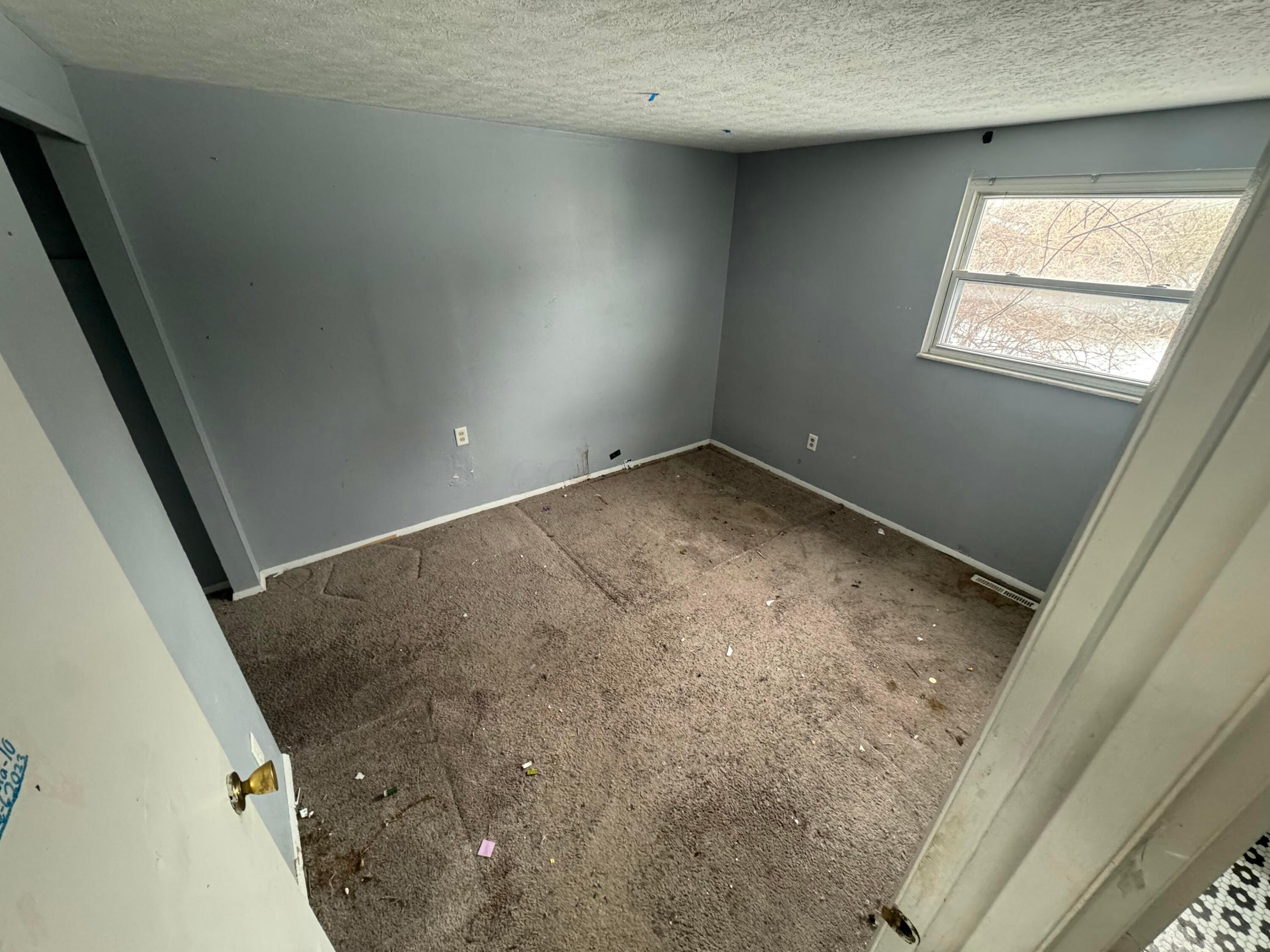 1904 Zettler Road Columbus, OH 43227 - Photo 5 of 5 IMG_20260101_141529