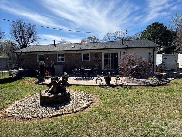 $284,700 | 219 Catawba Drive, Salisbury, NC 28147