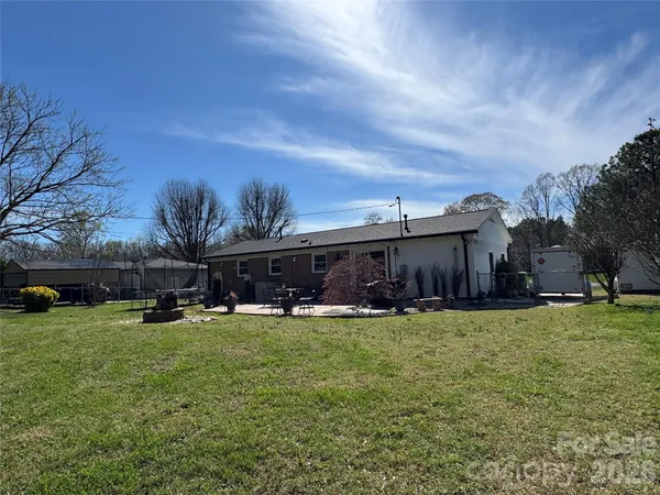 $284,700 | 219 Catawba Drive, Salisbury, NC 28147