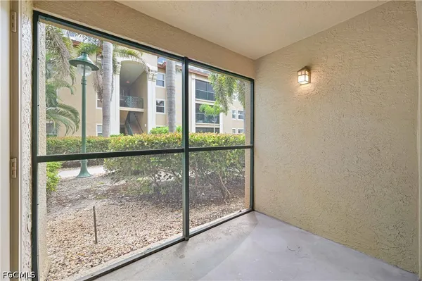 $185,000 | 8920 Colonnades Court East, Unit 514, Bonita Springs, FL 34135