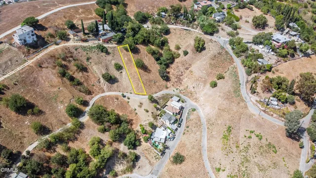 $300,000 | 2600 Paradise Drive, Los Angeles, CA 90032