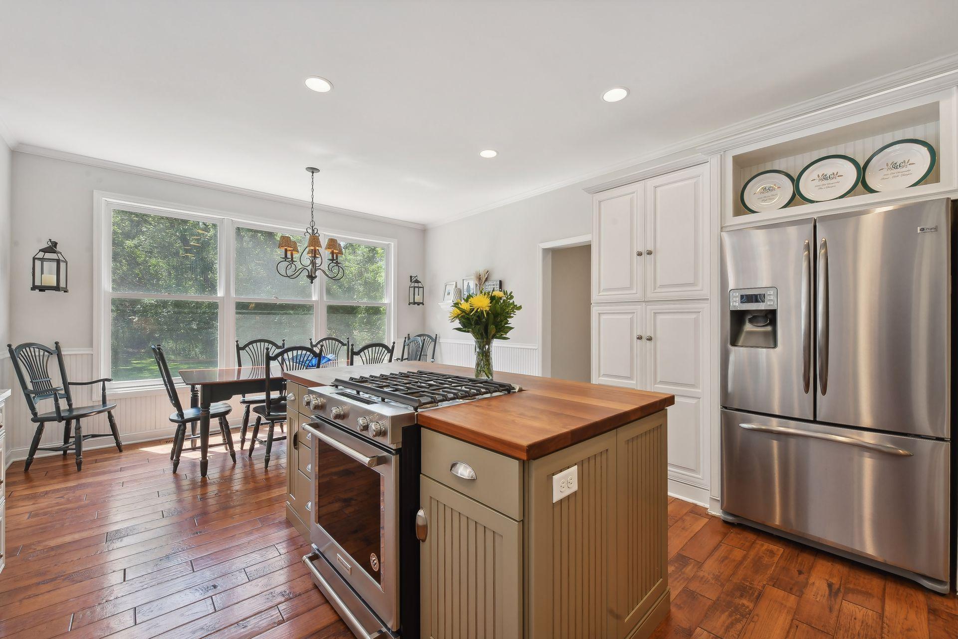 650 Gander Road Orono, MN 55391 - Photo 8 of 37