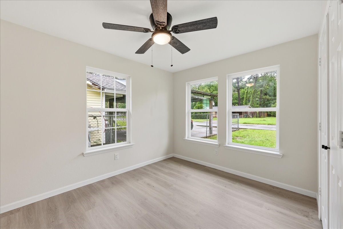 5260 Landry Lane Beaumont, TX 77708 - Photo 17 of 25 2nd Bedroom