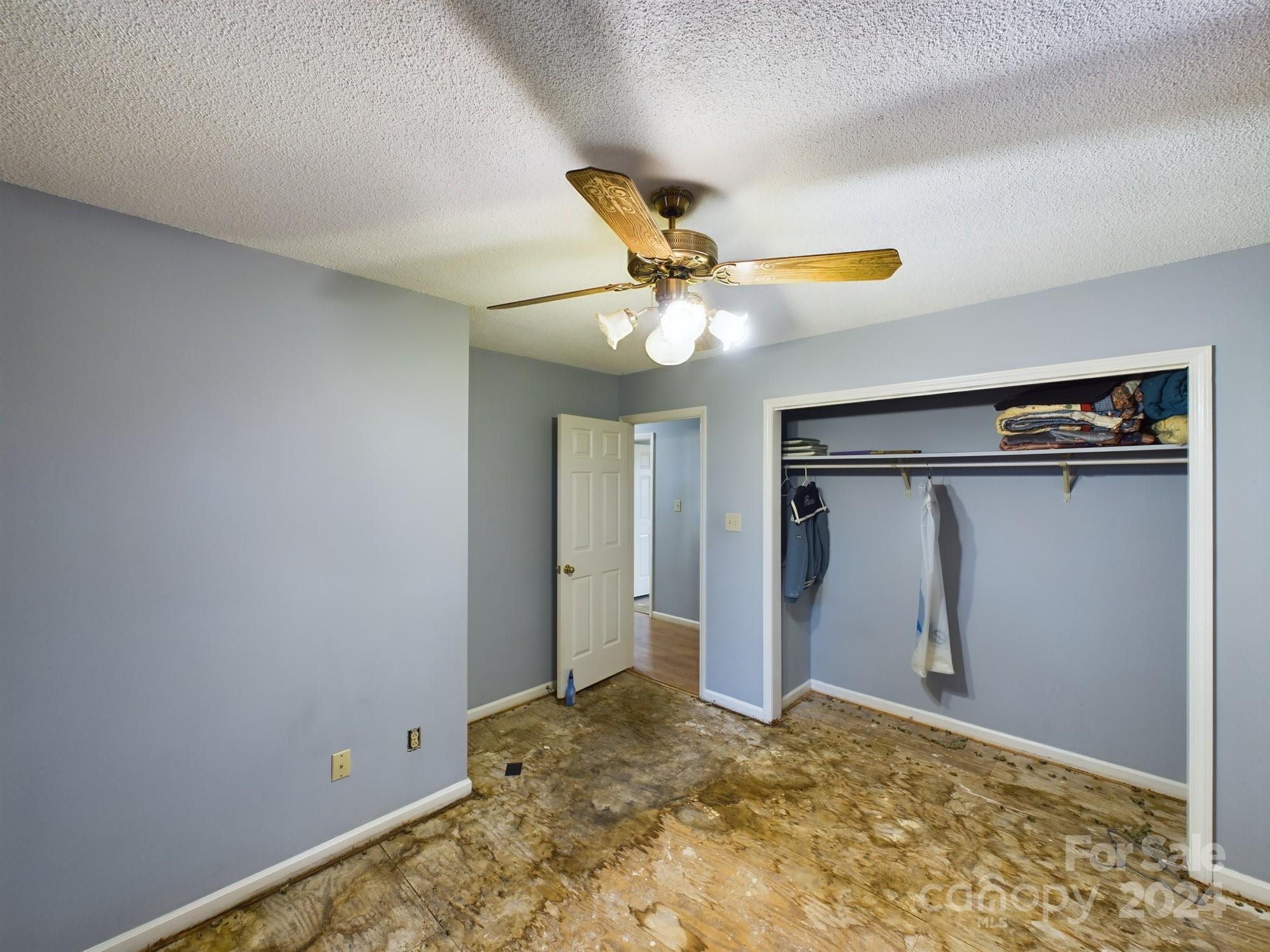 8249 Hoyle Road Vale, NC 28168 - Photo 9 of 28 a view of a livingroom with a chandelier
