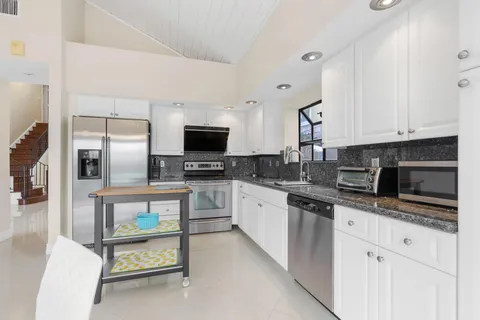 $890,000 | 22668 Caravelle Circle, Boca Raton, FL 33433