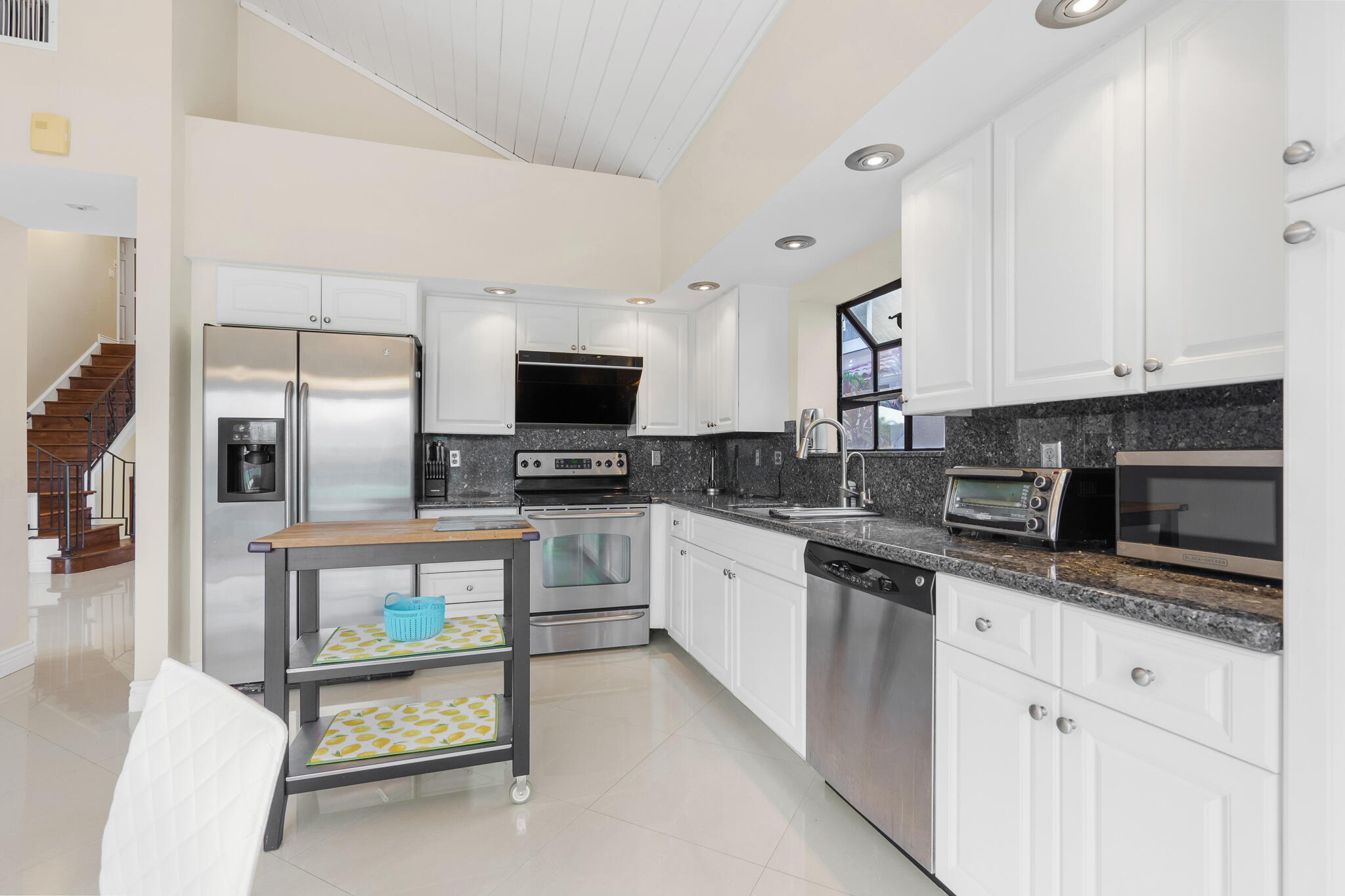 22668 Caravelle Circle Boca Raton, FL 33433 - Photo 11 of 54 DSC07709