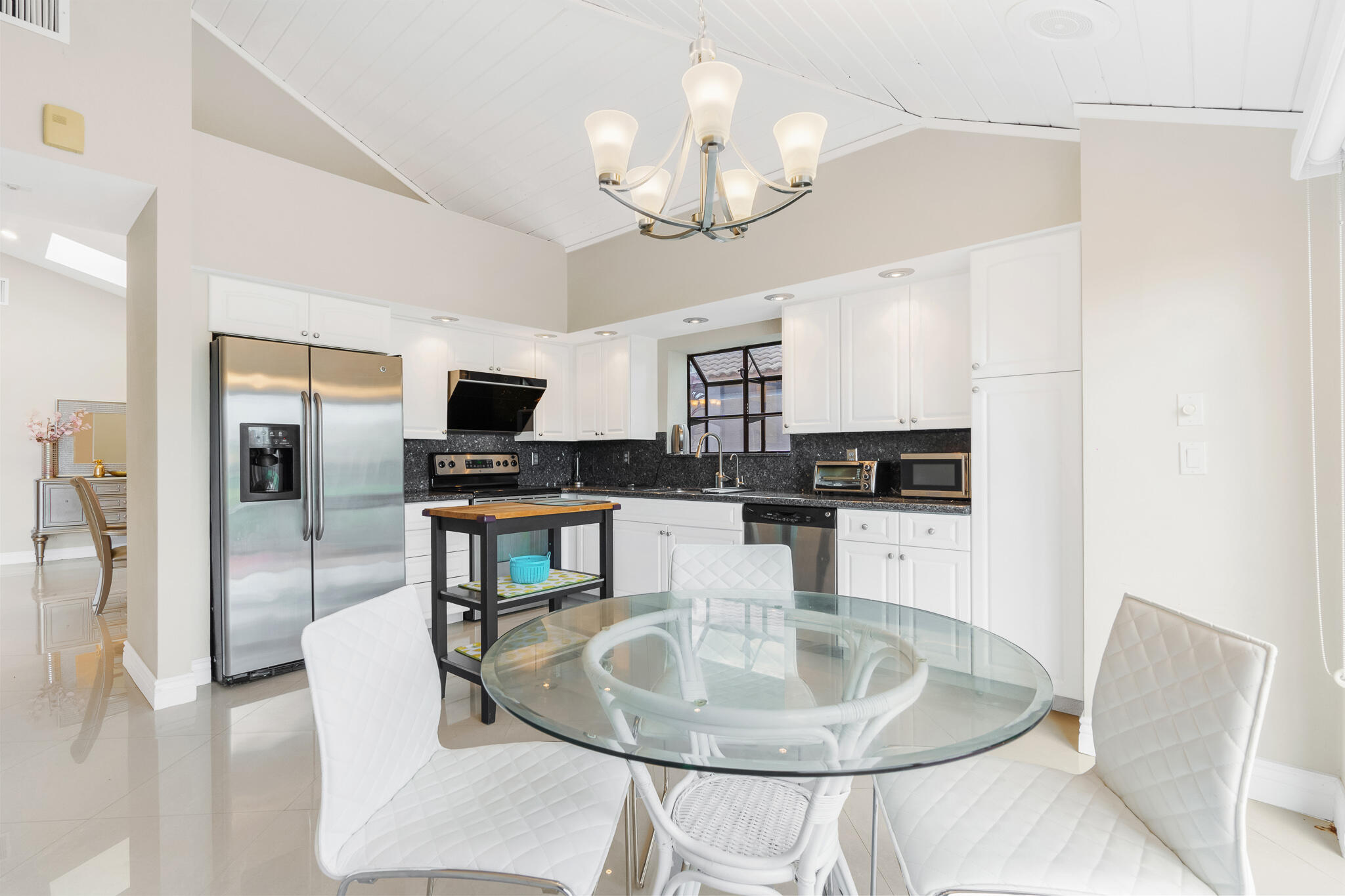 22668 Caravelle Circle Boca Raton, FL 33433 - Photo 10 of 54 DSC07691