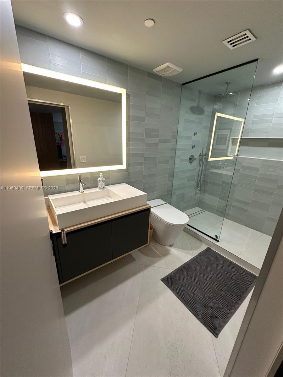 4250 Biscayne Boulevard, Unit 702 Miami, FL 33137 - Photo 14 of 16