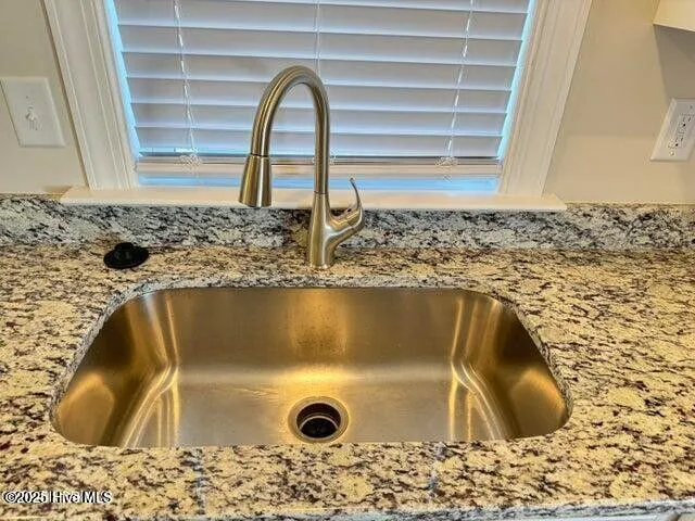 $1,800 | 812 Sarah Rebecca Drive, Unit A, Greenville, NC 27834