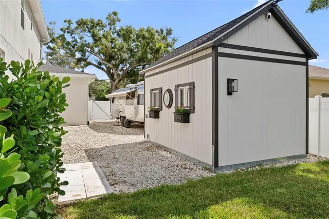 $1,299,000 | 6703 Interbay Boulevard, Tampa, FL 33611