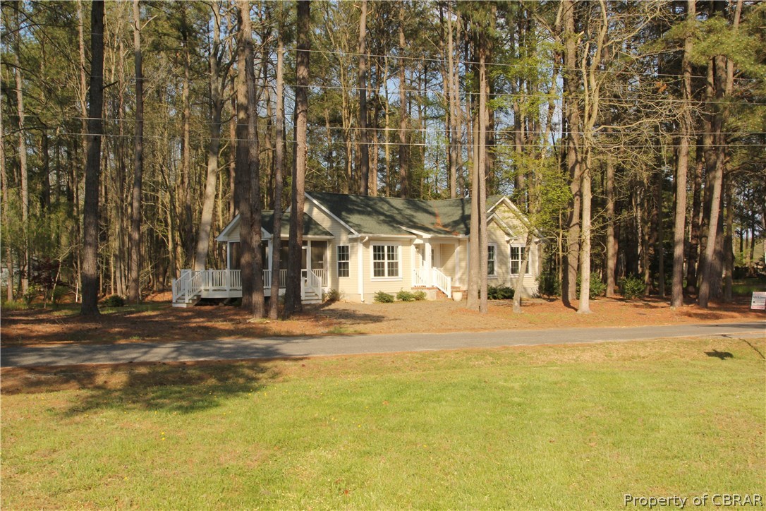 14 Pocahontas Road Kilmarnock, VA 22482 - Photo 31 of 34