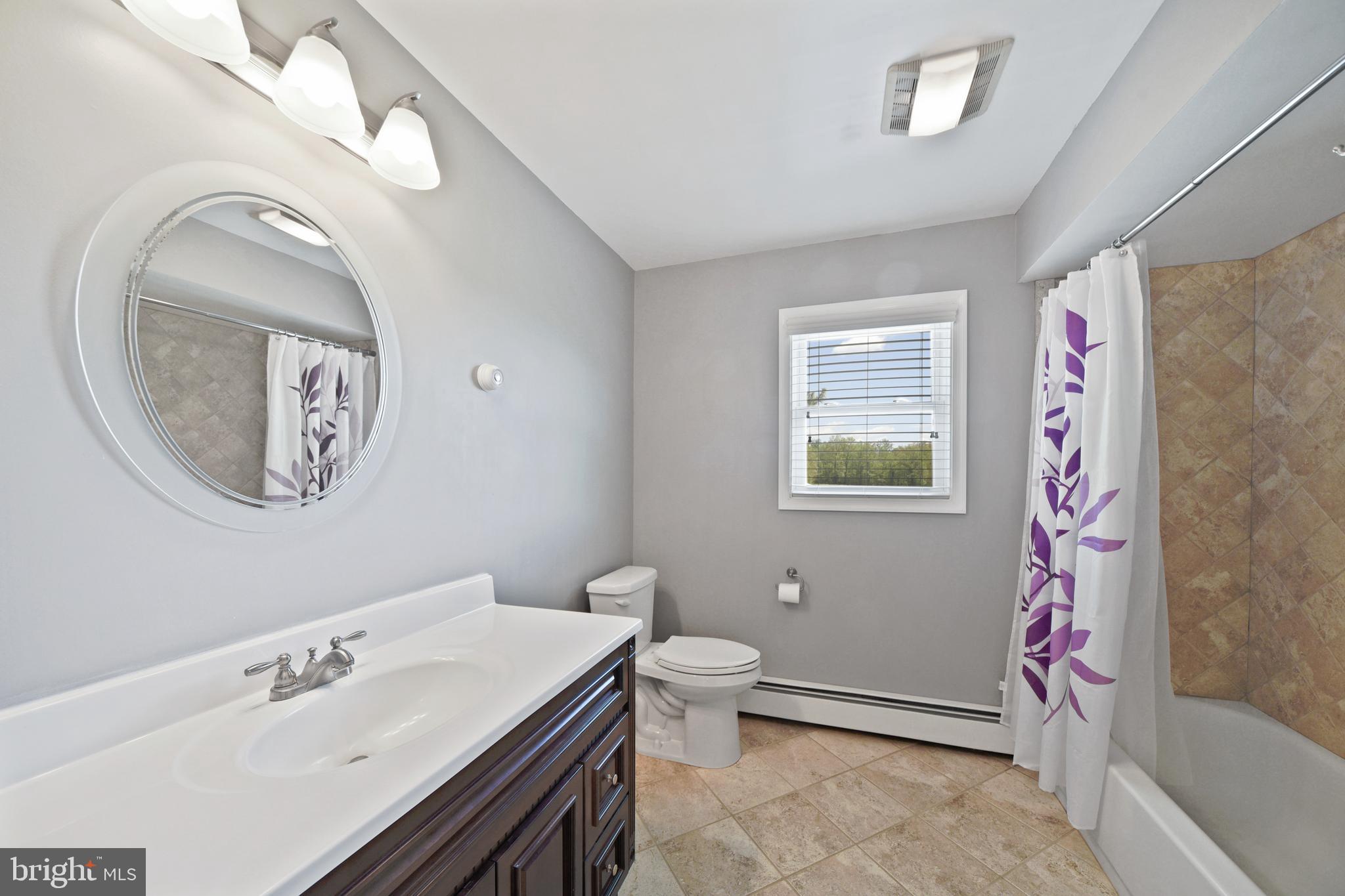 505 Aldino Stepney Road Aberdeen, MD 21001 - Photo 34 of 58 Hall Bathroom