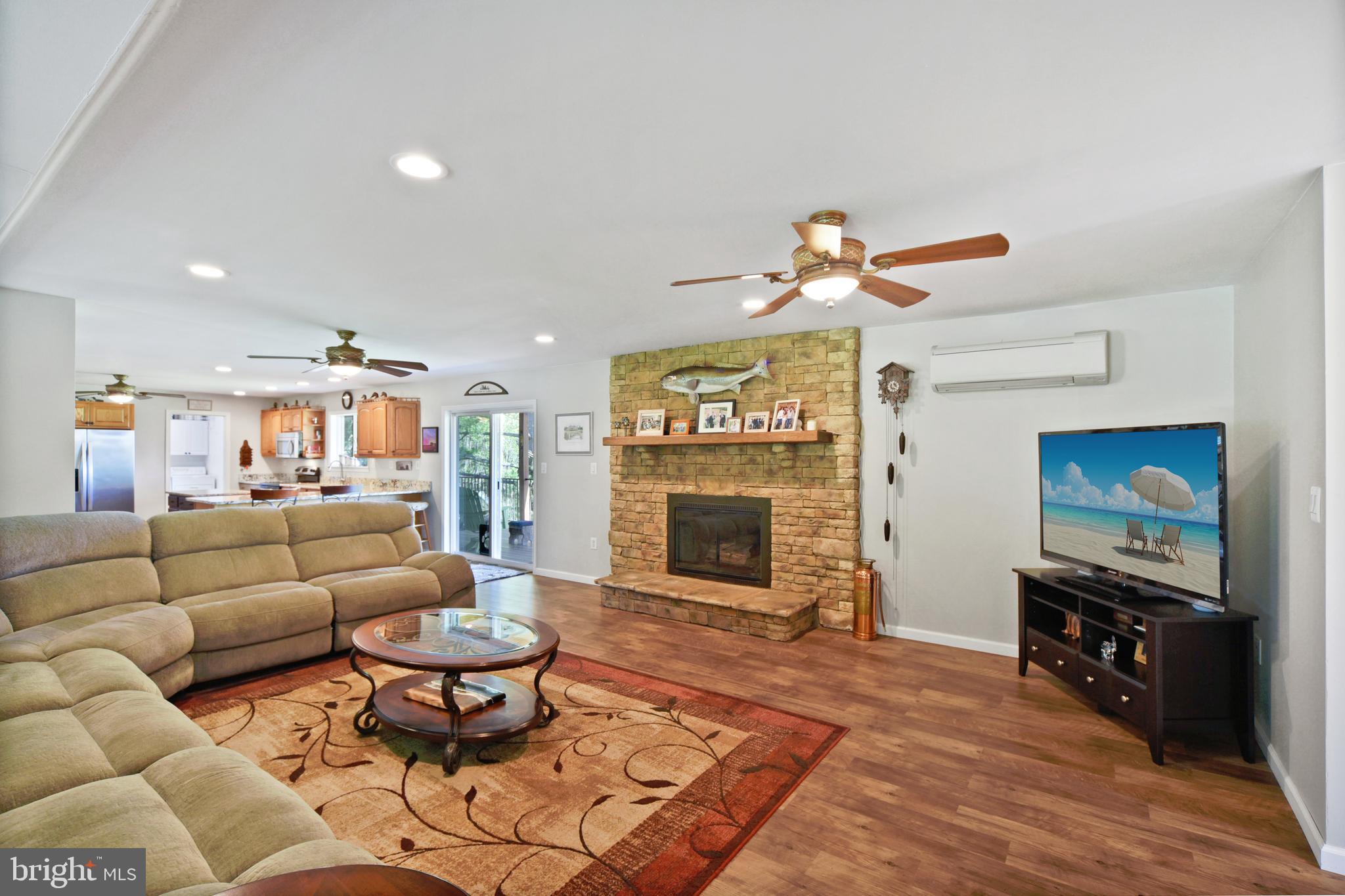 505 Aldino Stepney Road Aberdeen, MD 21001 - Photo 8 of 58 Living Room