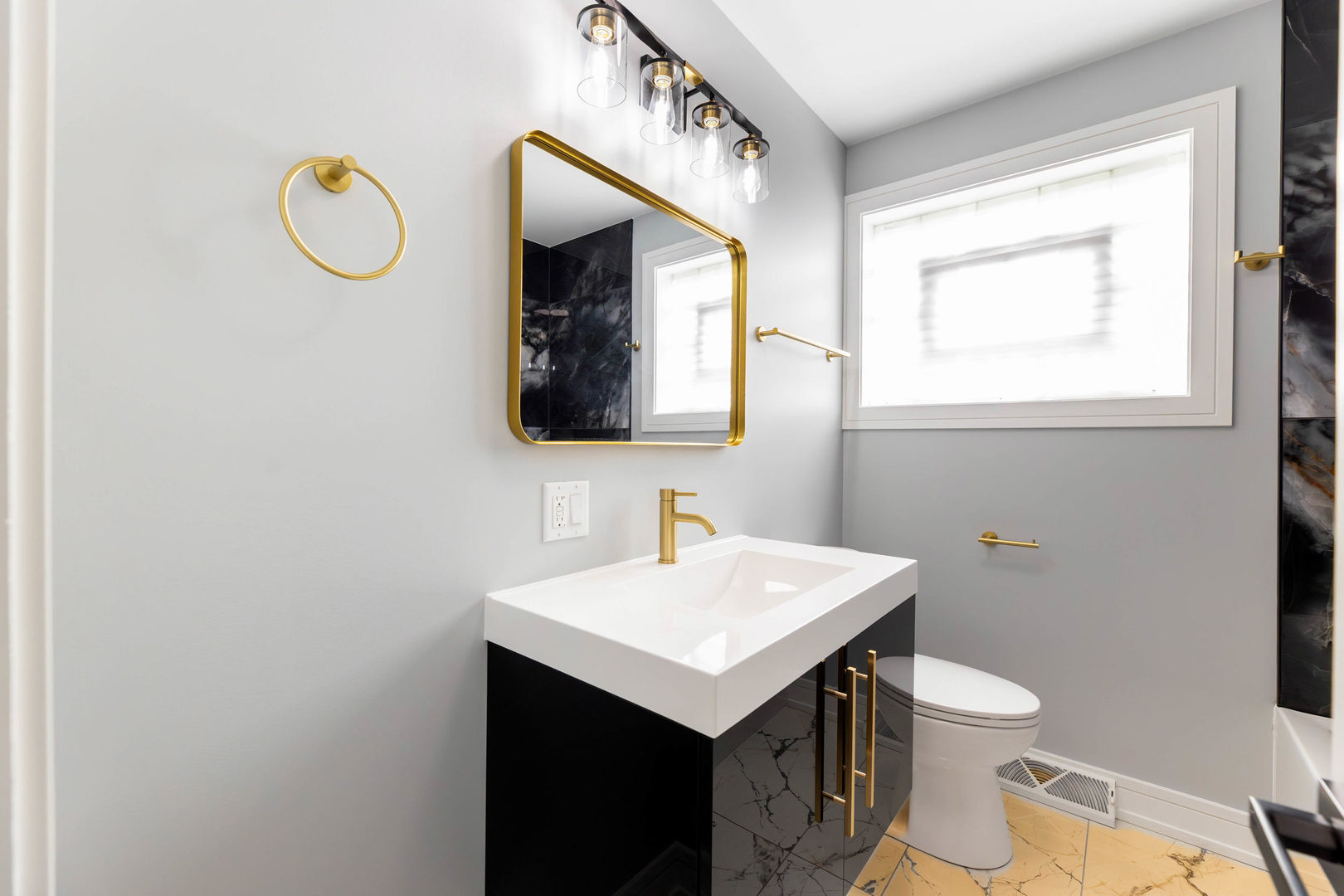 14208 Ingleside Avenue Dolton, IL 60419 - Photo 7 of 22