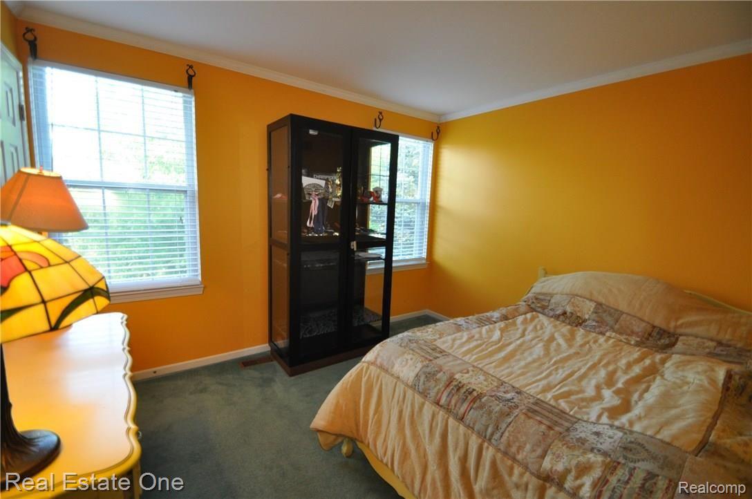 1166 Arms Court Rochester, MI 48307 - Photo 19 of 30 19.JPG