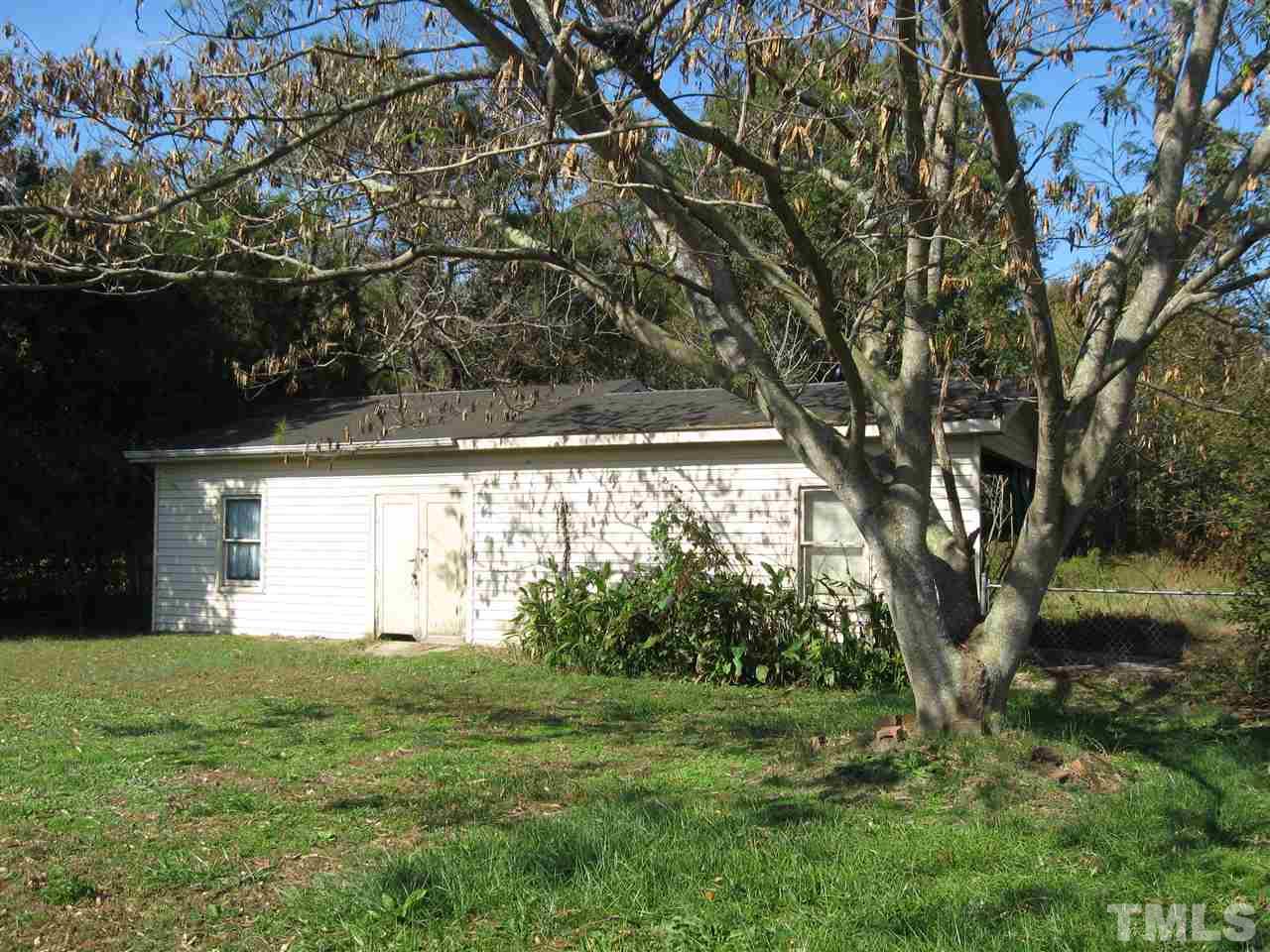 285 Myrtle Road Selma, NC 27576 - Photo 17 of 25 Gallery Image 17