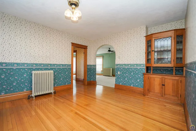 $165,000 | 625 Wisconsin Avenue, Holton, KS 66436