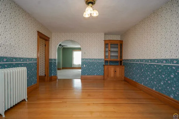 $165,000 | 625 Wisconsin Avenue, Holton, KS 66436