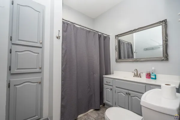 $165,000 | 625 Wisconsin Avenue, Holton, KS 66436