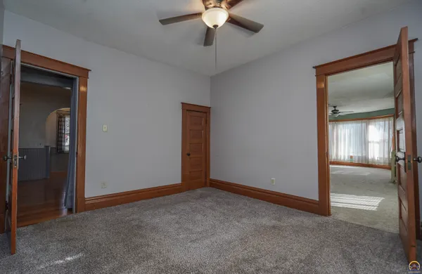 $165,000 | 625 Wisconsin Avenue, Holton, KS 66436