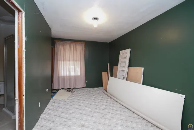 $165,000 | 625 Wisconsin Avenue, Holton, KS 66436