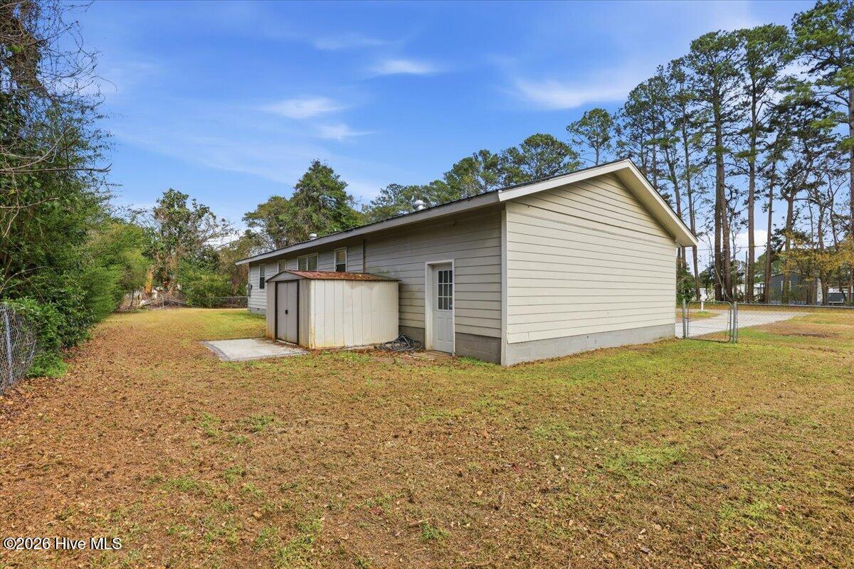 311 Meadow Road Goldsboro, NC 27534 - Photo 5 of 23 05-311 Meadow Rd-5