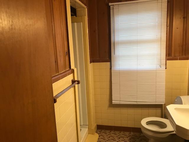 202 Cain Street Hampton, SC 29924 - Photo 8 of 11 Bath2