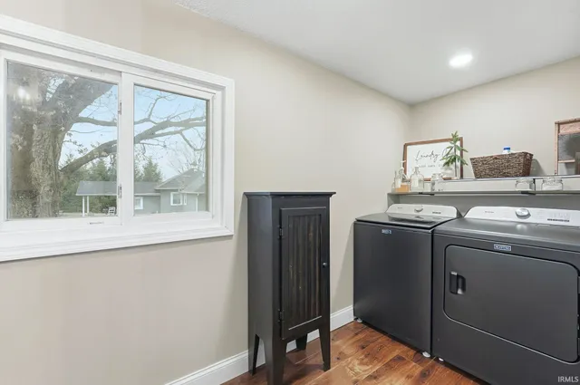 $205,000 | 2945 West 900 North, Columbia City, IN 46725