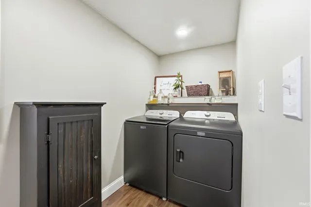 $205,000 | 2945 West 900 North, Columbia City, IN 46725