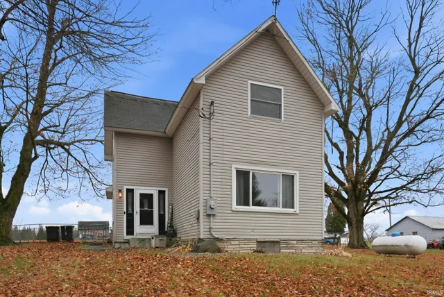$205,000 | 2945 West 900 North, Columbia City, IN 46725