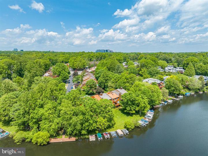 2259 Cedar Cove Court Reston, VA 20191 - Photo 51 of 68 Gallery Image 51
