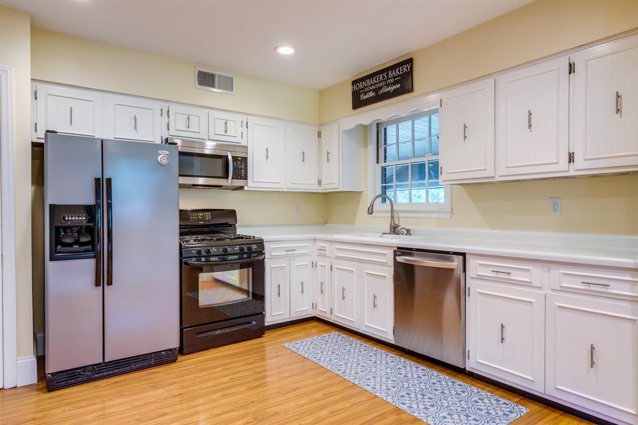 1058 Marcia Road Memphis, TN 38117 - Photo 8 of 22